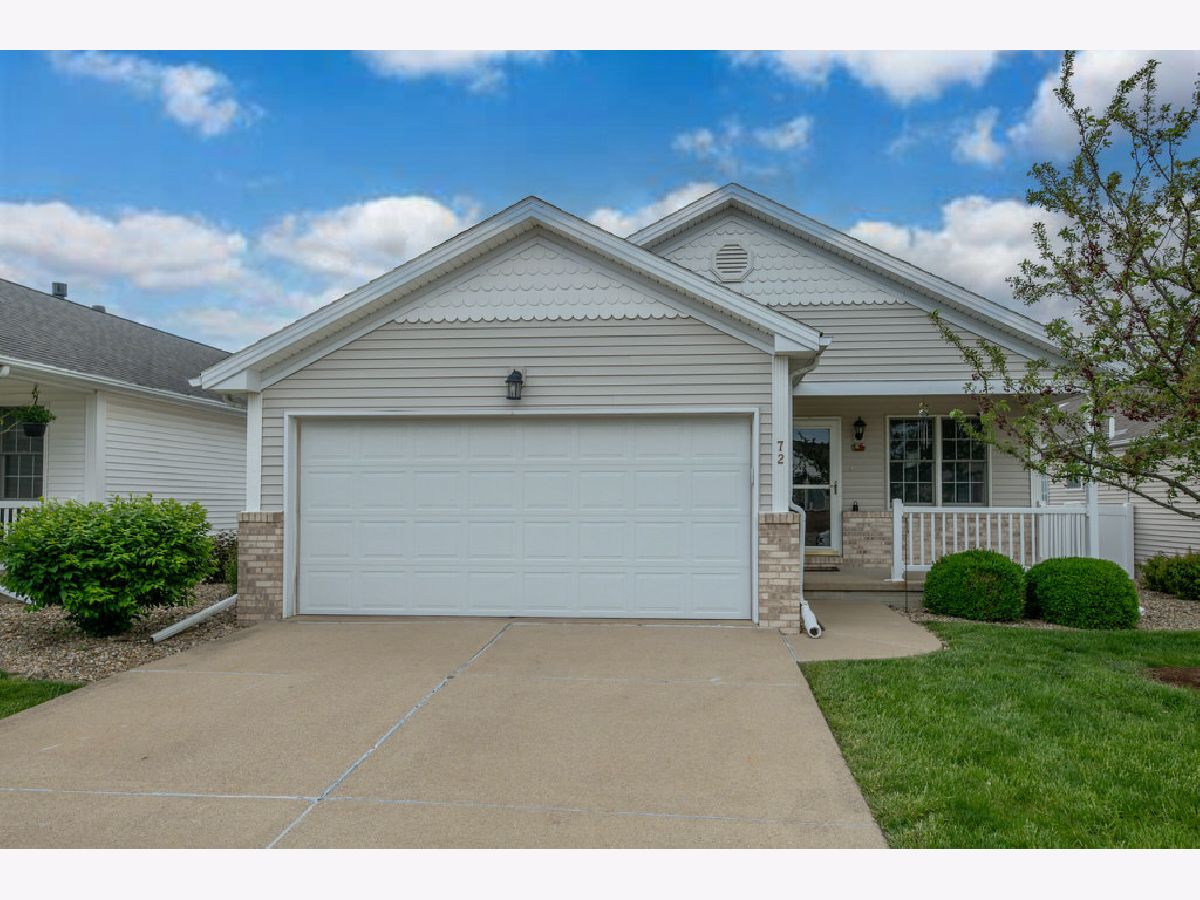 Homes & Condos & Townhomes Sold Breckenridge Bloomington Illinois, 72 Astoria