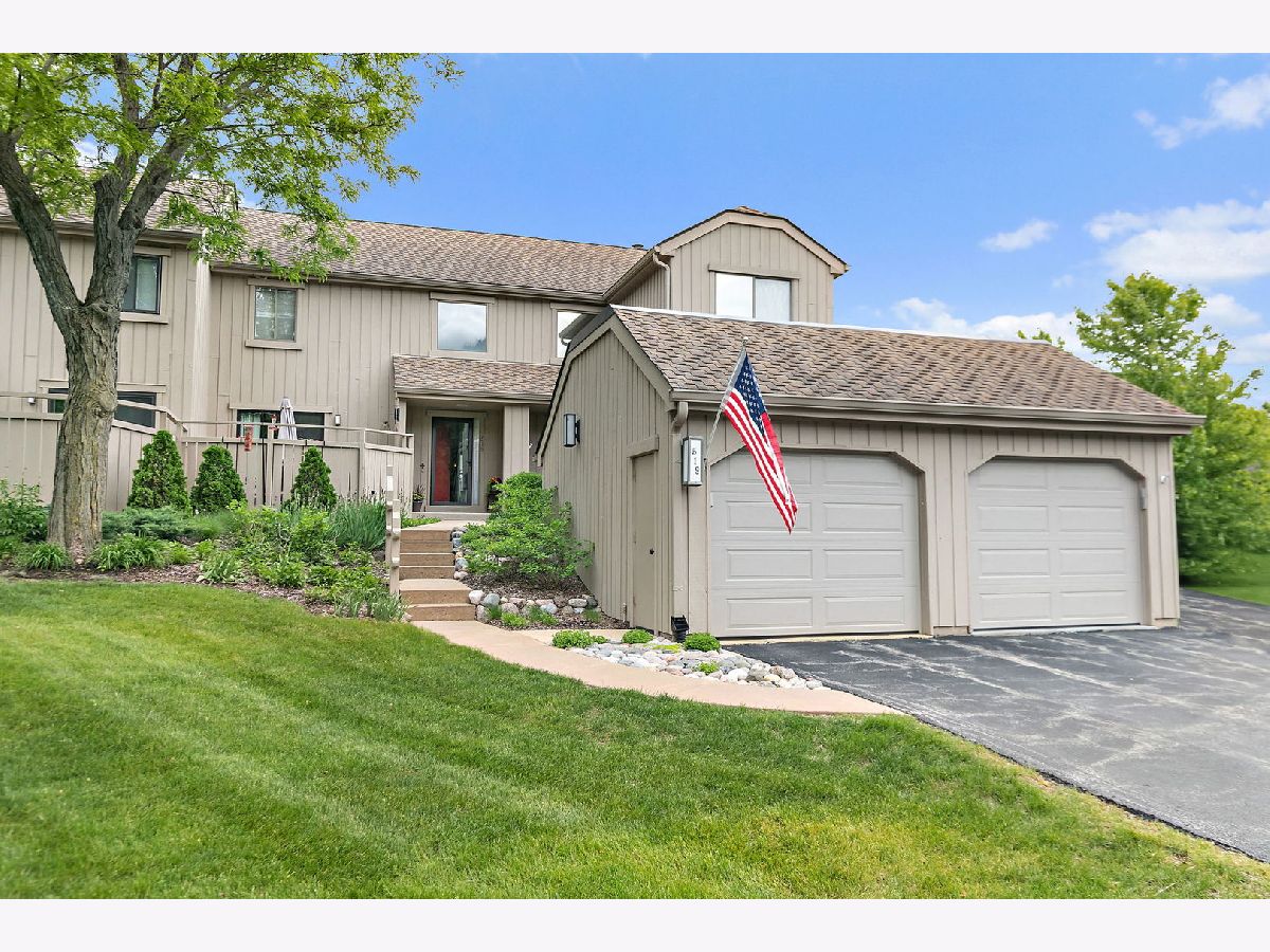 Townhomes & Condos Sold Lake Barrington Shores Lake Barrington Illinois, 519 Old Barn