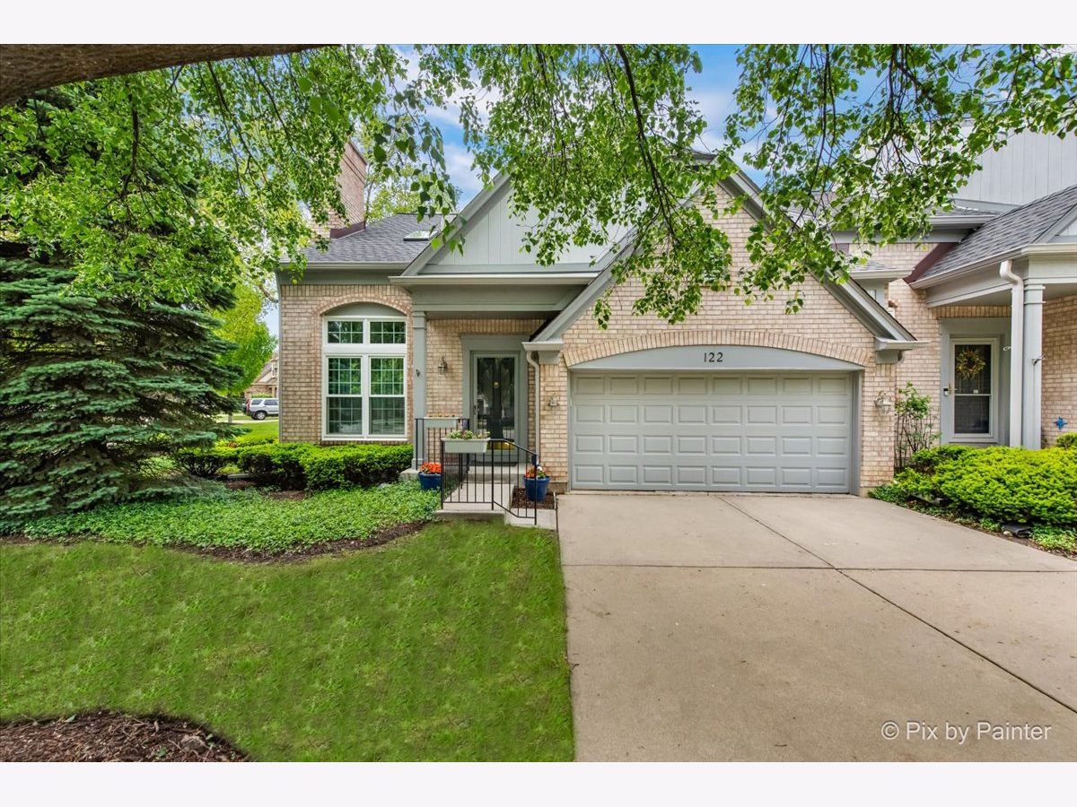 Townhomes Sold Chateau Lorraine Bloomingdale Illinois, 122 Versailles