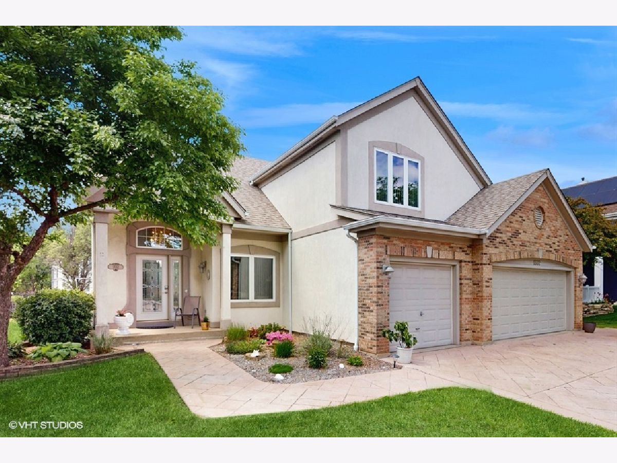 Homes & Townhomes & Condos Sold Fairfax Silvercrest Bartlett Illinois, 1332 Beacon