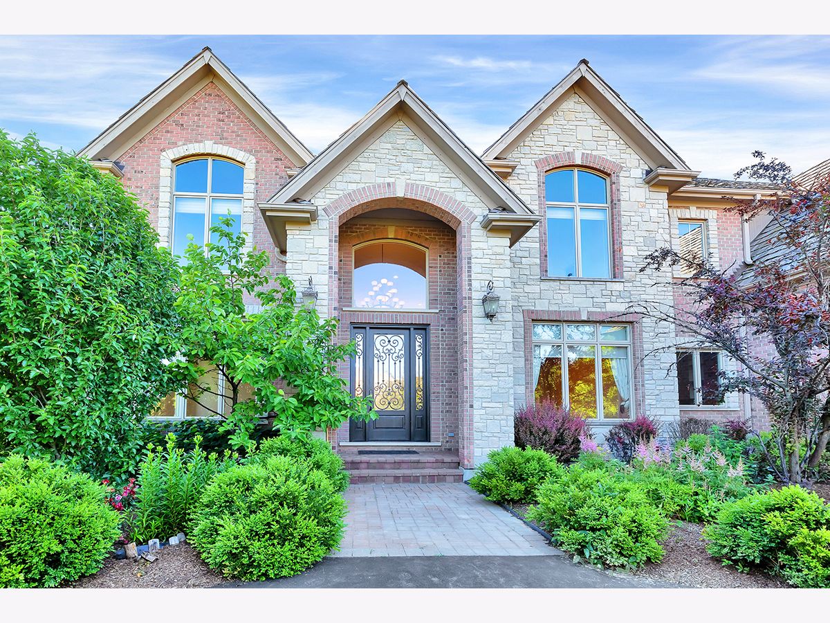  Sold Inverness Illinois, 1410 Newcastle