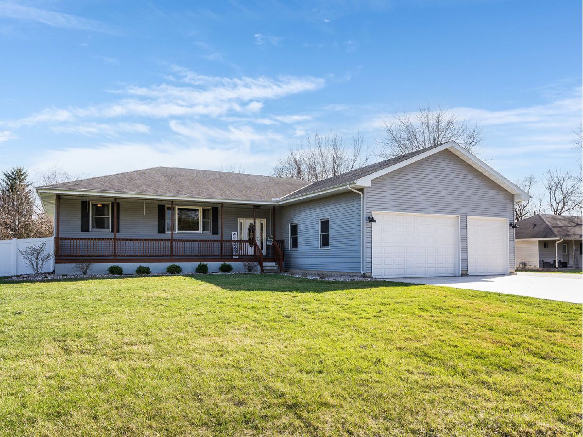  Sold Essex Illinois, 660 Evergreen