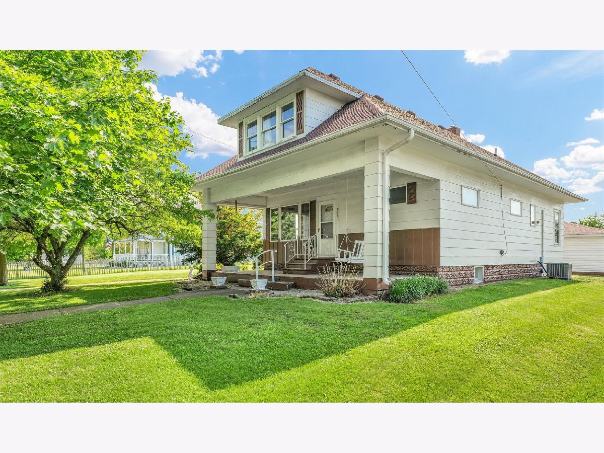  Sold Roberts Illinois, 235 Main