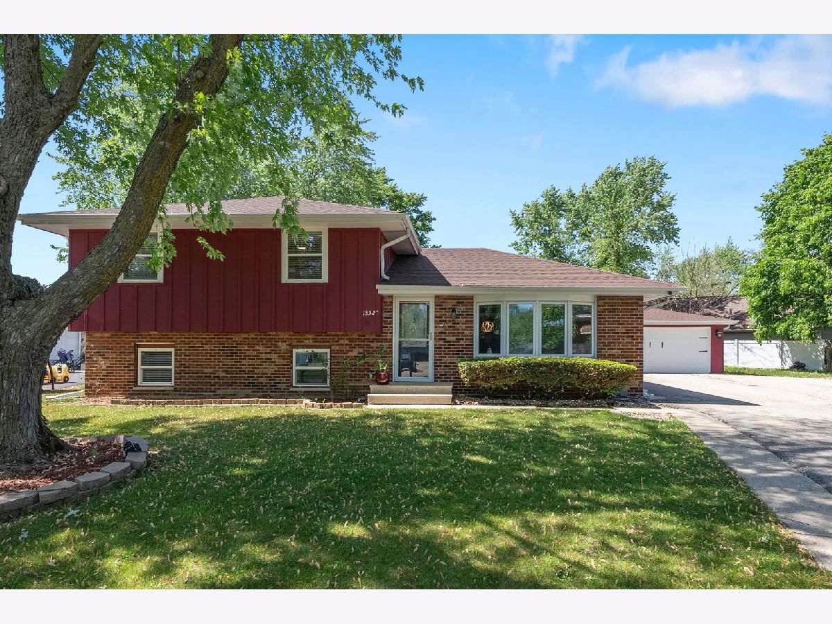 Homes Sold Longleat Joliet Illinois, 1332 Jane