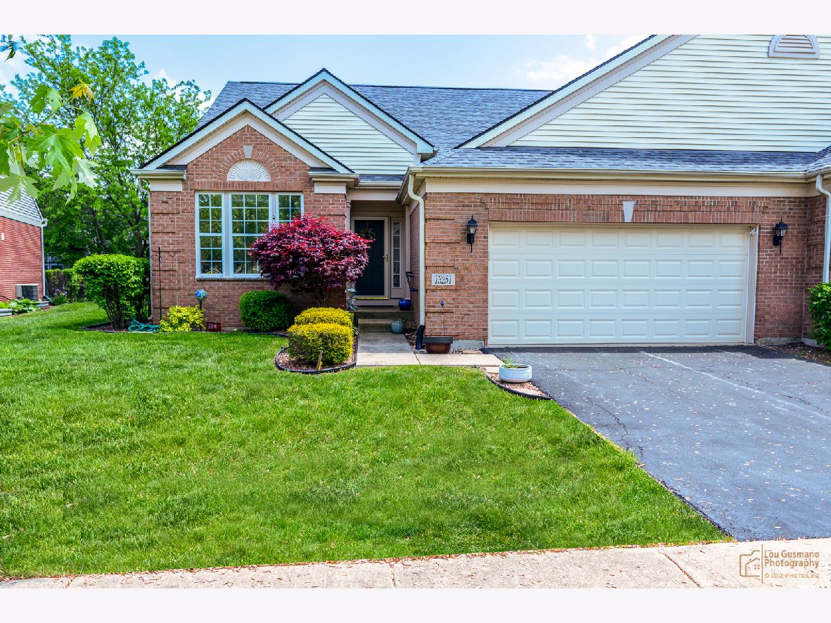 Townhomes Sold Southmoor Villas Orland Park Illinois, 13251 Strandhill