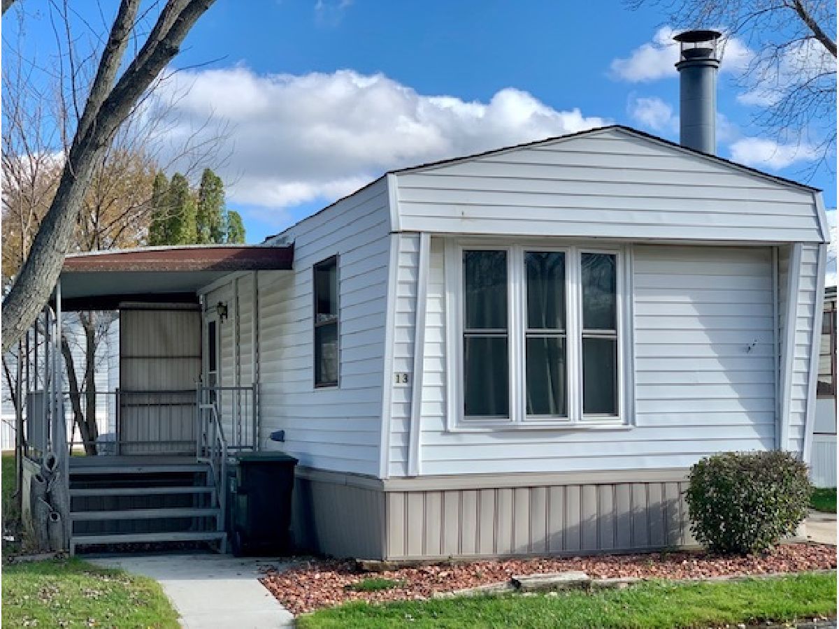 Subdivision Sold Pleasant Ridge West Chicago Illinois, 27W370 Geneva