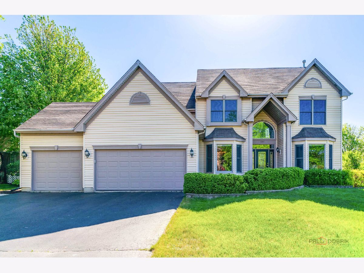 Homes Sold Kings Gate Crystal Lake Illinois, 1701 Driftwood