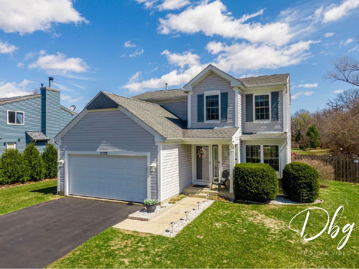 Condos & Townhomes & Homes Sold Fox Chase Round Lake Beach Illinois, 2235 Woodoak