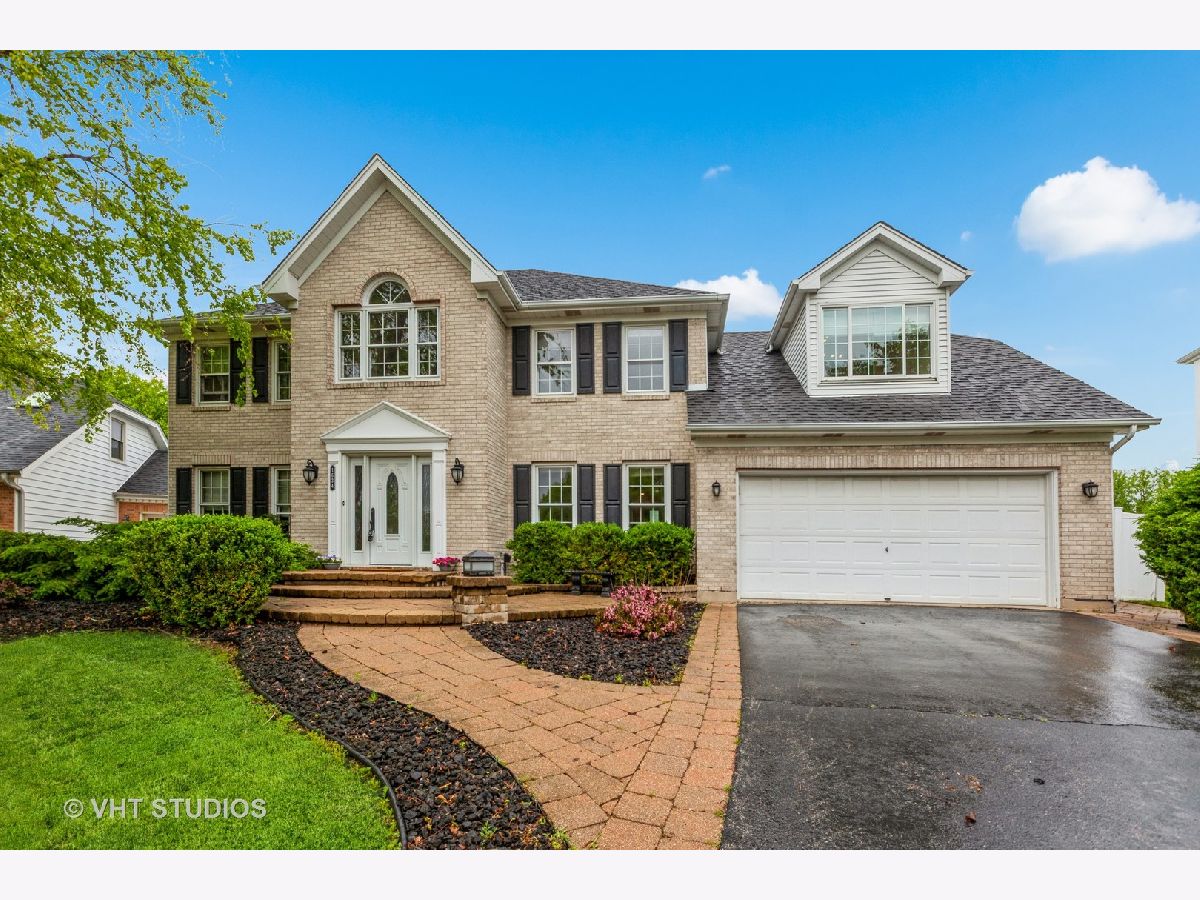 Homes & Condos & Townhomes Sold University Heights Naperville Illinois, 1634 Ithaca