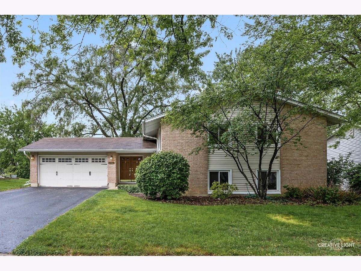 Homes & Condos & Townhomes Sold Winston Hills Woodridge Illinois, 6406 Marshall