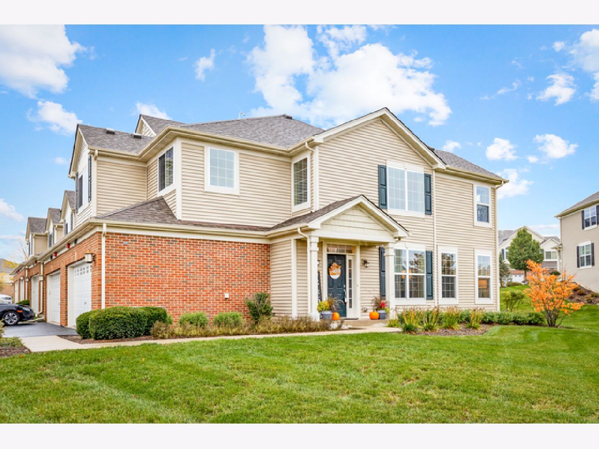 Homes & Townhomes Rented Talamore Huntley Illinois, 9907 Williams