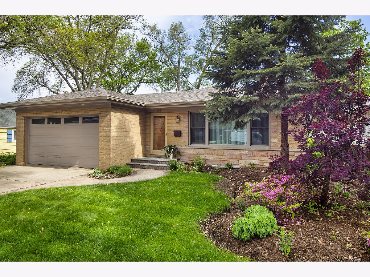 Homes Sold Sycamore Lane Northbrook Illinois, 1706 Elm