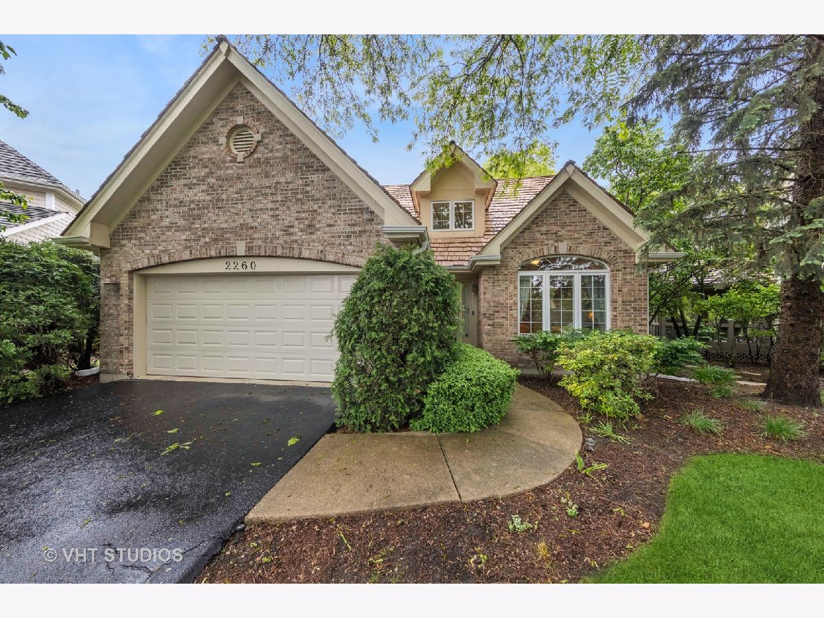 Homes & Townhomes & Condos Sold Stonebridge Aurora Illinois, 2260 Brookside