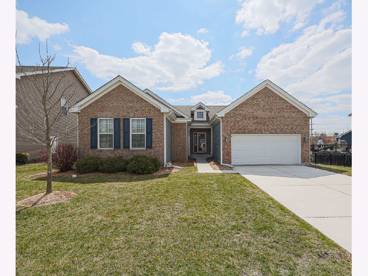 Homes & Townhomes Sold Coves Algonquin Illinois, 3659 Valencia