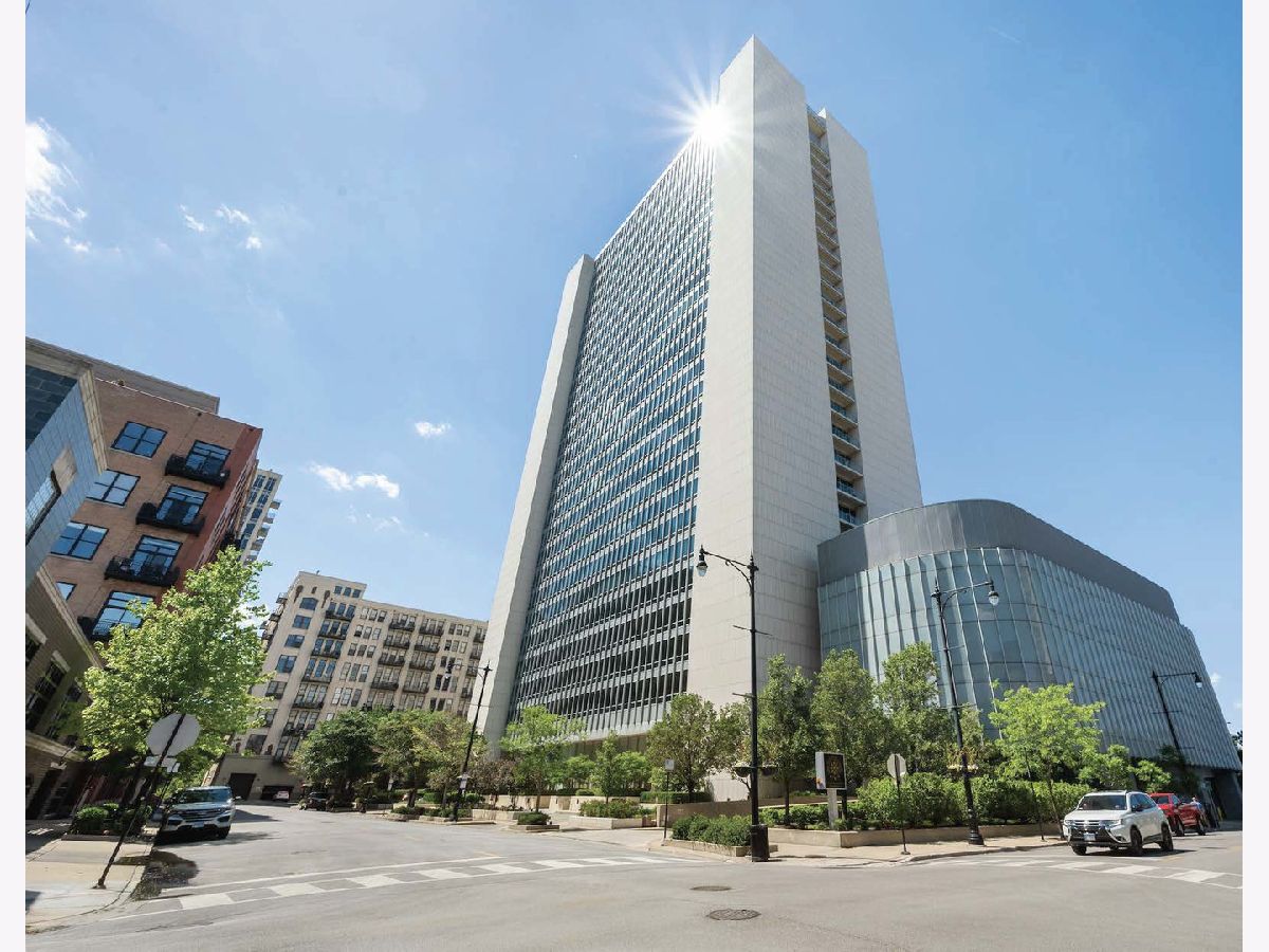 Condominiums Sold Montgomery Chicago Illinois, 500 Superior