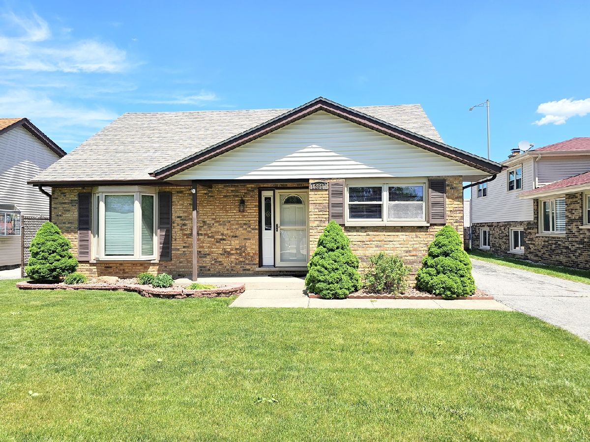  Sold Alsip Illinois, 12827 Blossom