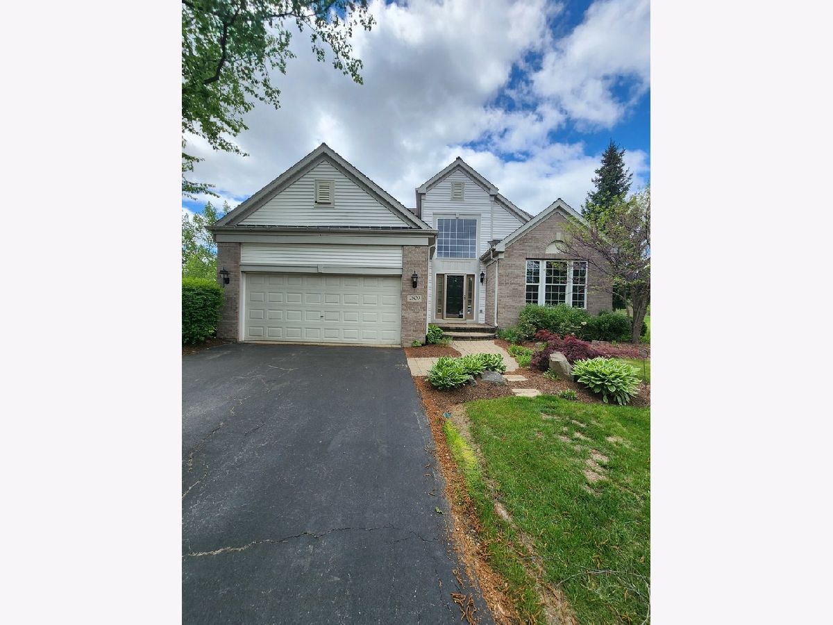  Rented West Dundee Illinois, 2809 Winton