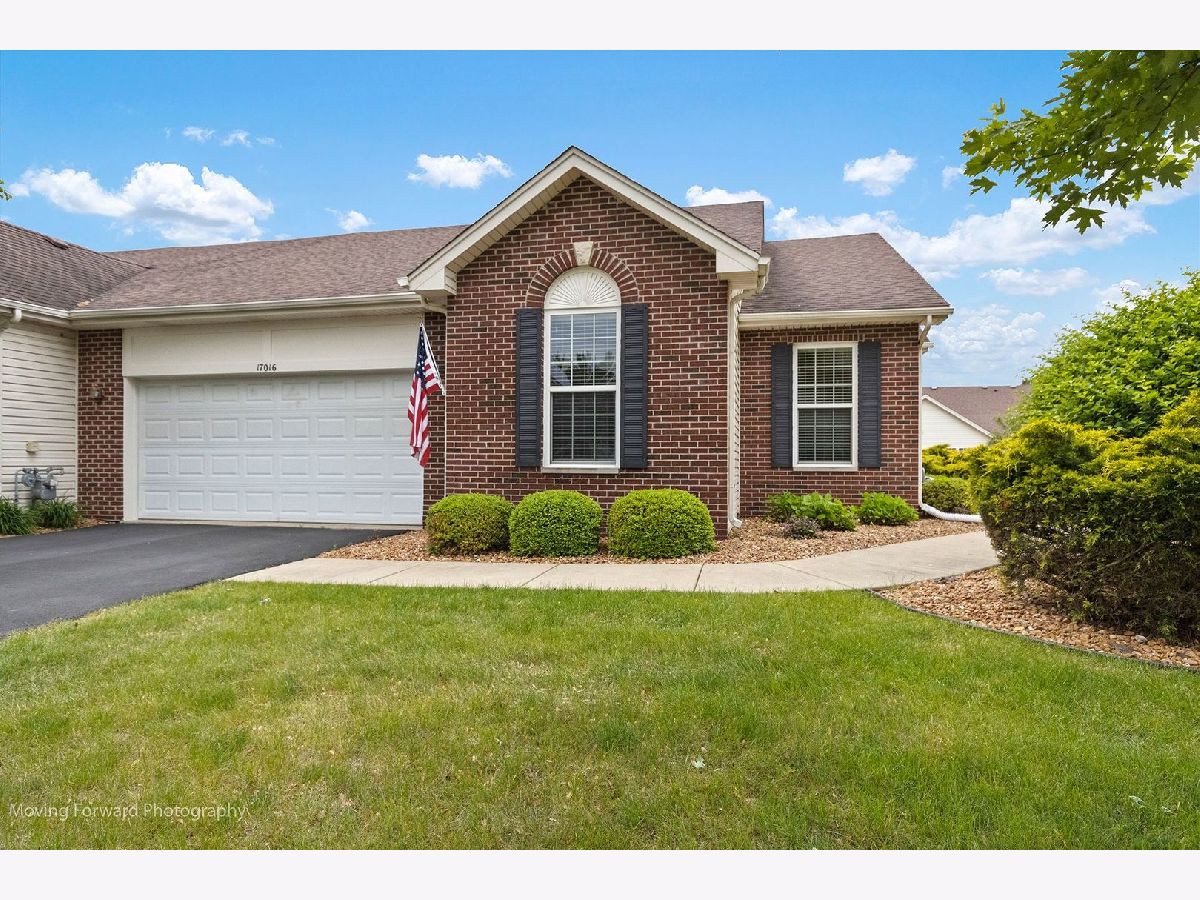  Sold Lockport Illinois, 17016 Delevan
