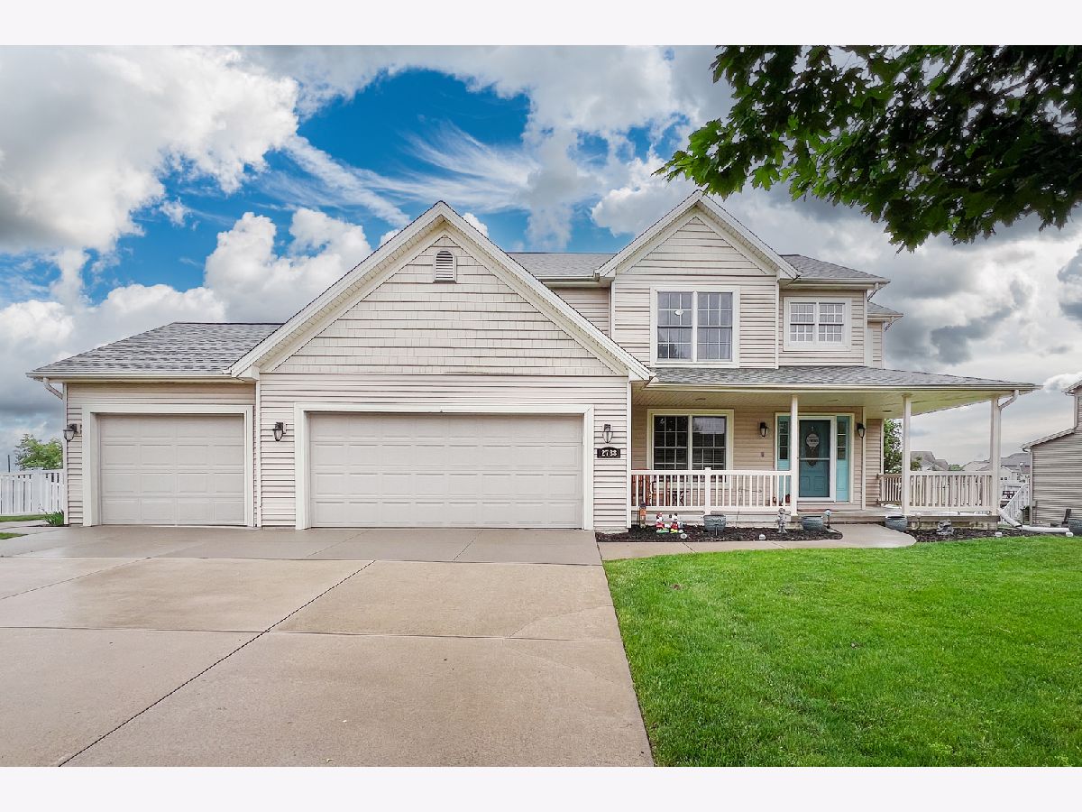 Homes & Condos & Townhomes Sold North Bridge Normal Illinois, 2738 Wharton