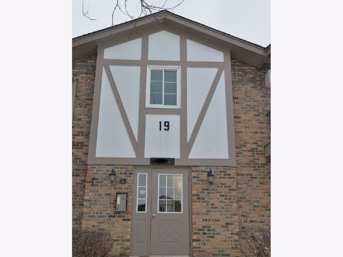 Rented Willowbrook Illinois