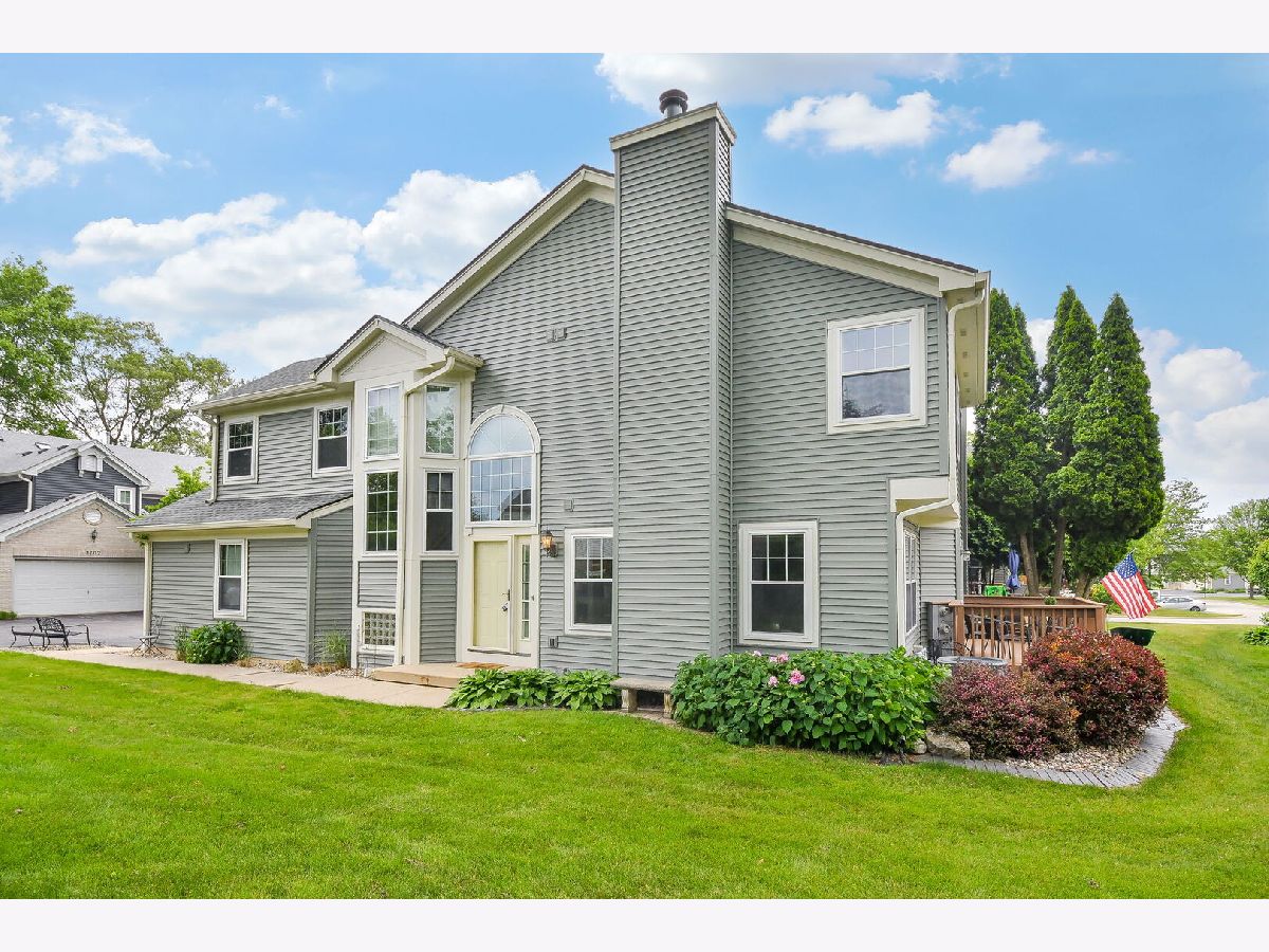Townhomes & Condos & Homes Sold Kresswood Trails West Chicago Illinois, 1720 Kresswood