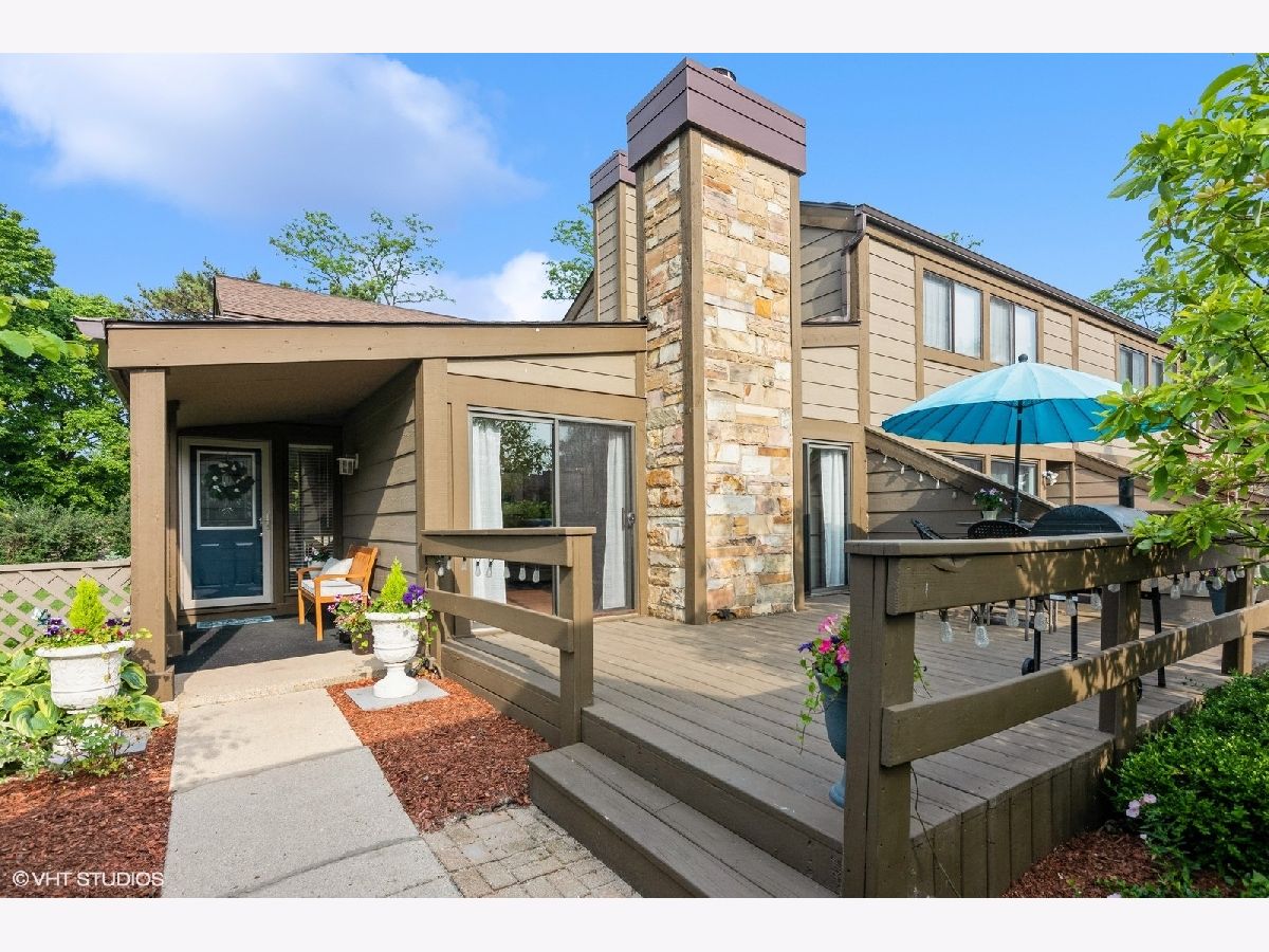 Townhomes & Homes Sold Glengarry Geneva Illinois, 130 Aberdeen