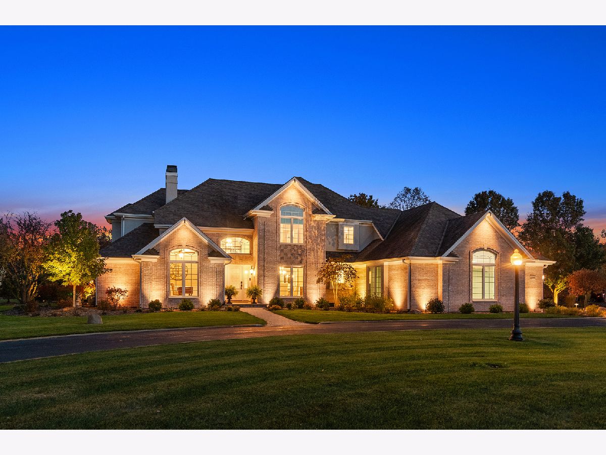 Homes Sold Chessington Grove East New Lenox Illinois, 12000 Donegal