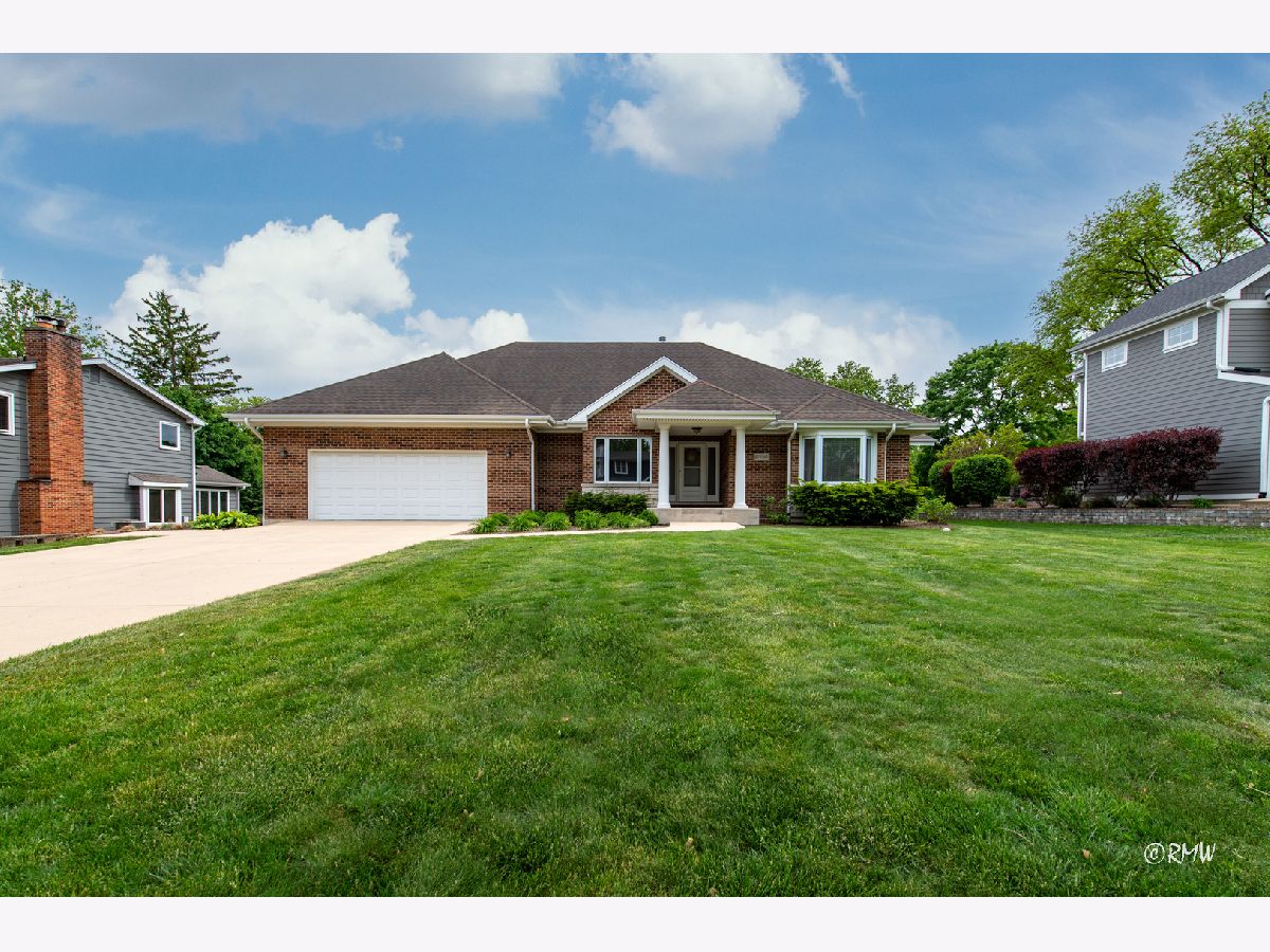 Homes Sold Arrowhead Wheaton Illinois, 26W365 Blackhawk