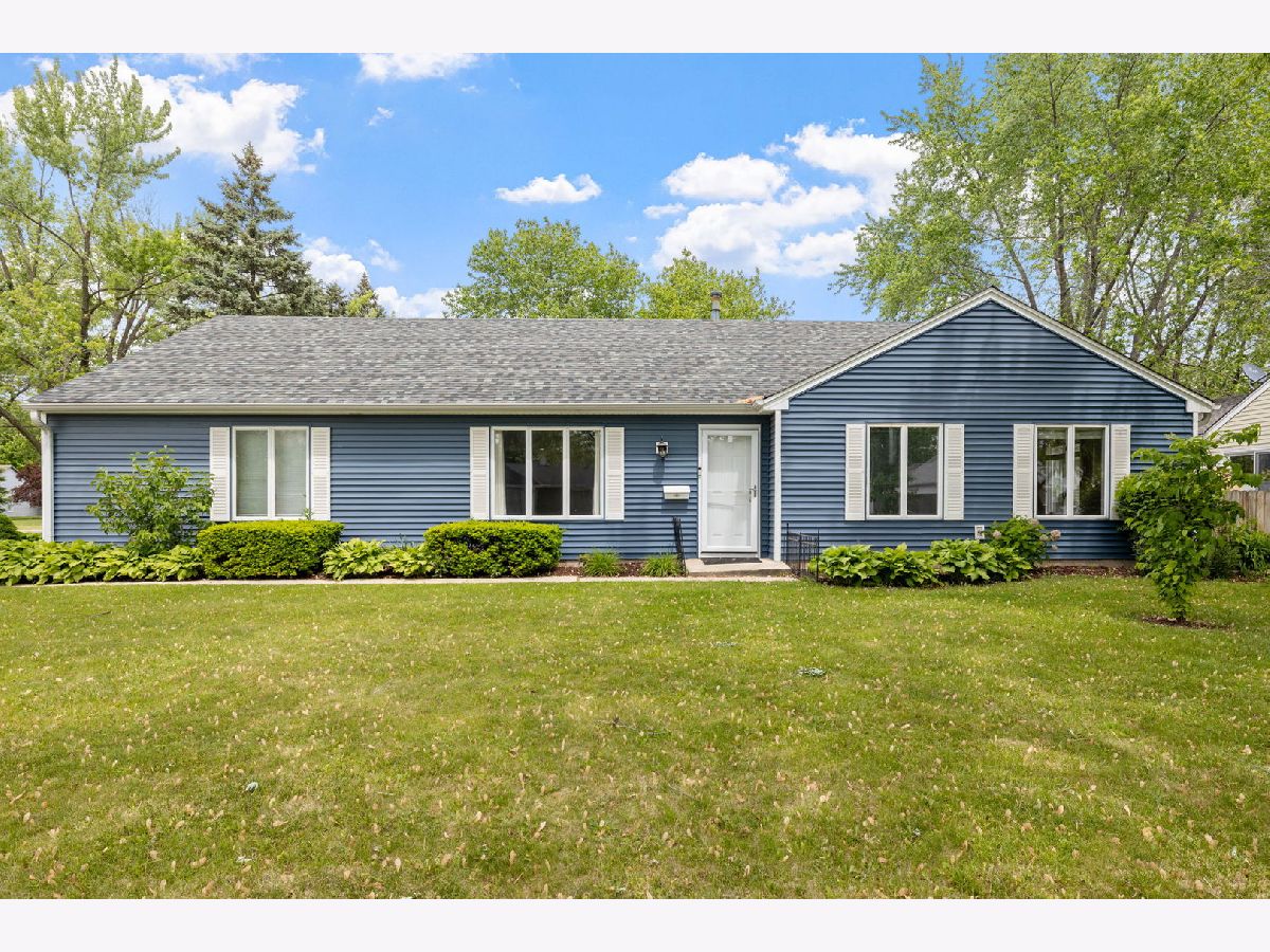  Rented Montgomery Illinois, 2 Afton