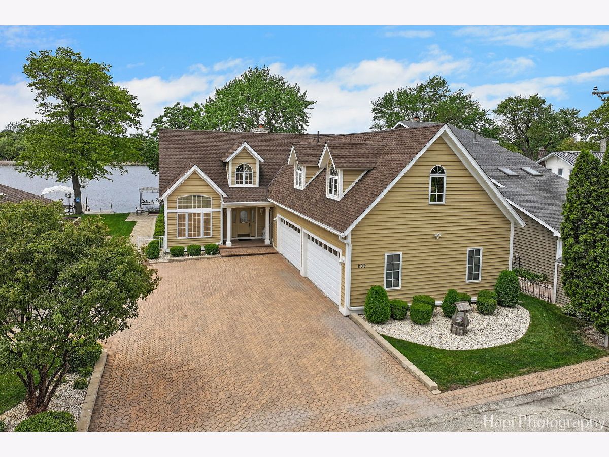  Sold Mchenry Illinois, 209 Emerald