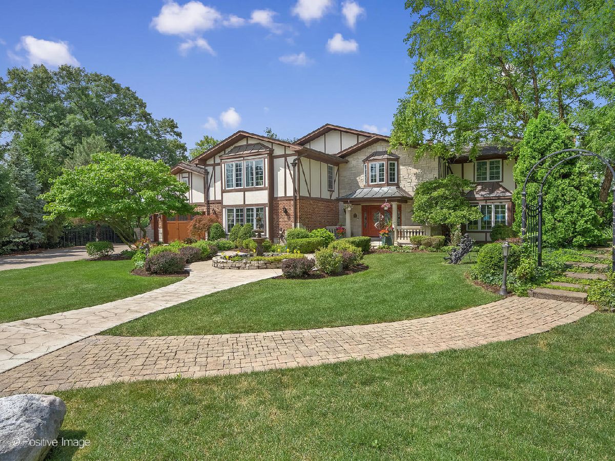 Homes Sold Ginger Creek Oak Brook Illinois, 6 Swaps