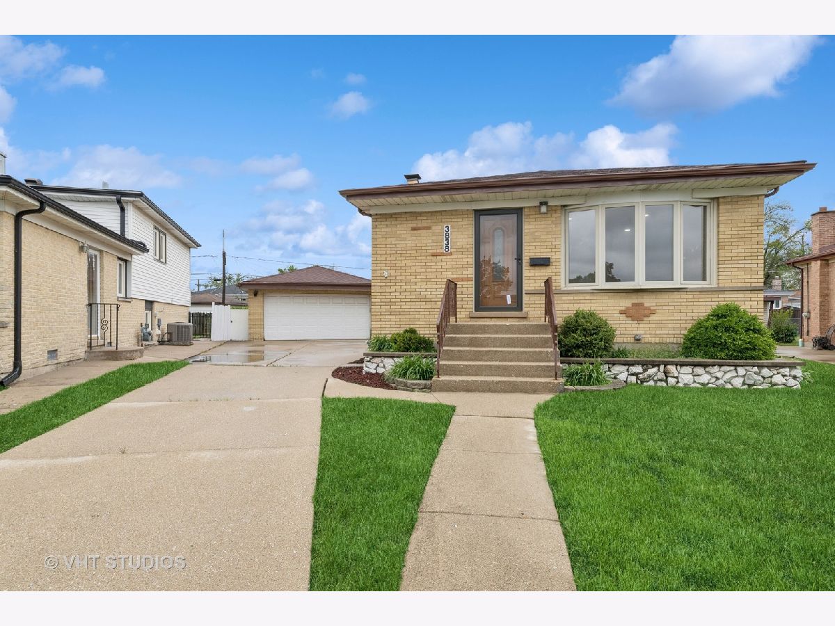  Sold Schiller Park Illinois, 3838 Emerson