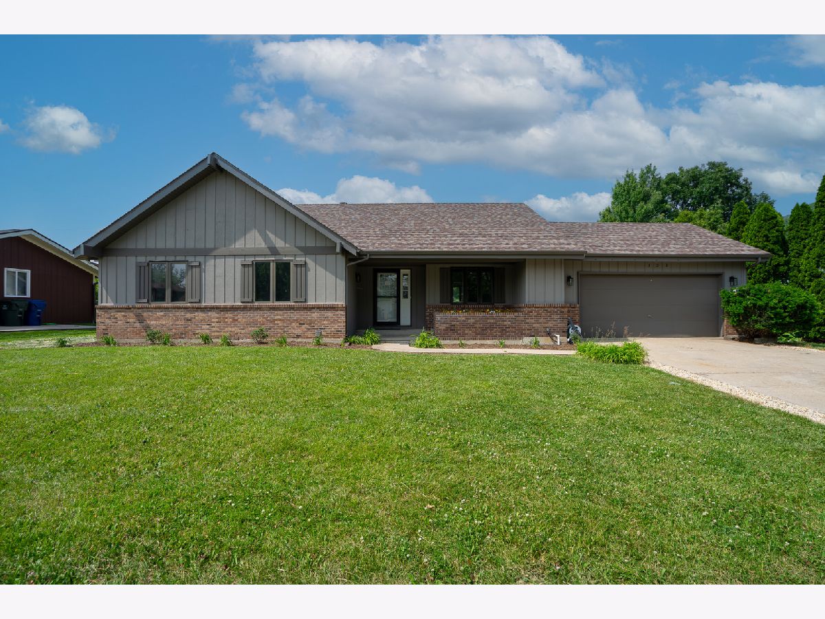 Homes & Condos & Townhomes Sold Aux Sable Minooka Illinois, 131 Heritage