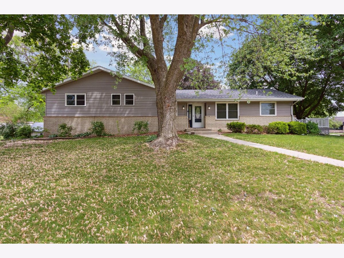 Sold Shannon Illinois, 717 Kennedy