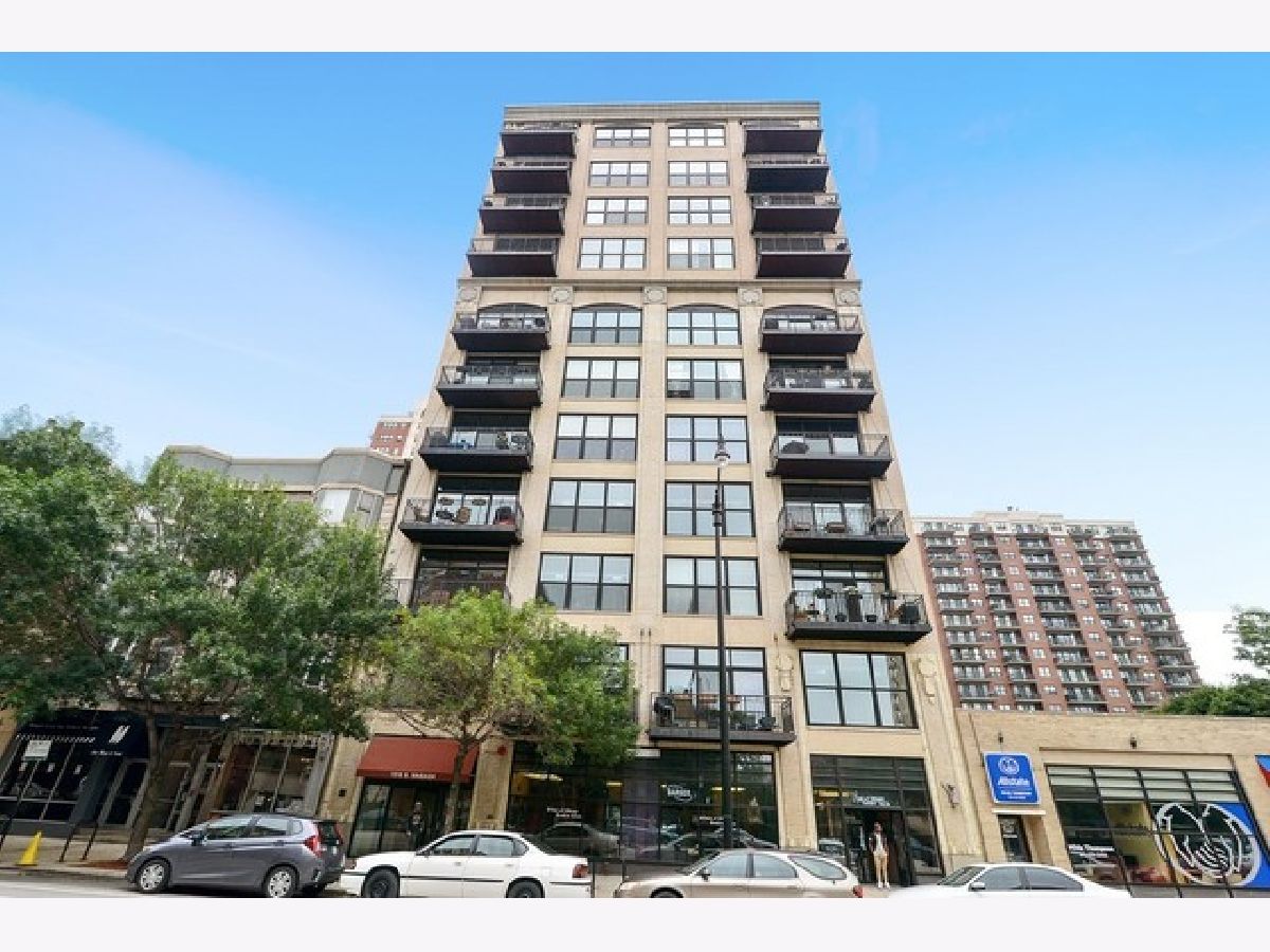 Condominiums Rented Landmark Lofts Chicago Illinois, 1516 Wabash