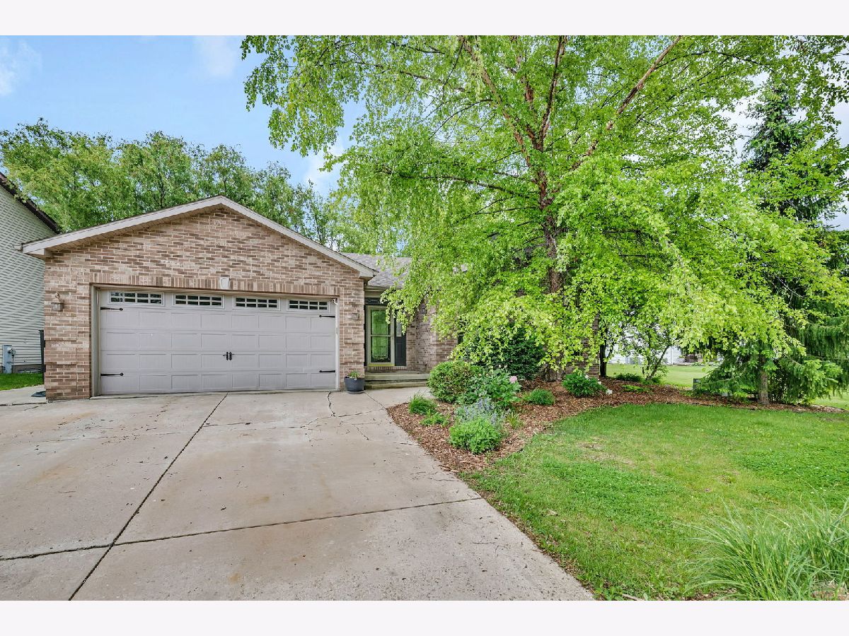  Sold Seneca Illinois, 480 Logue