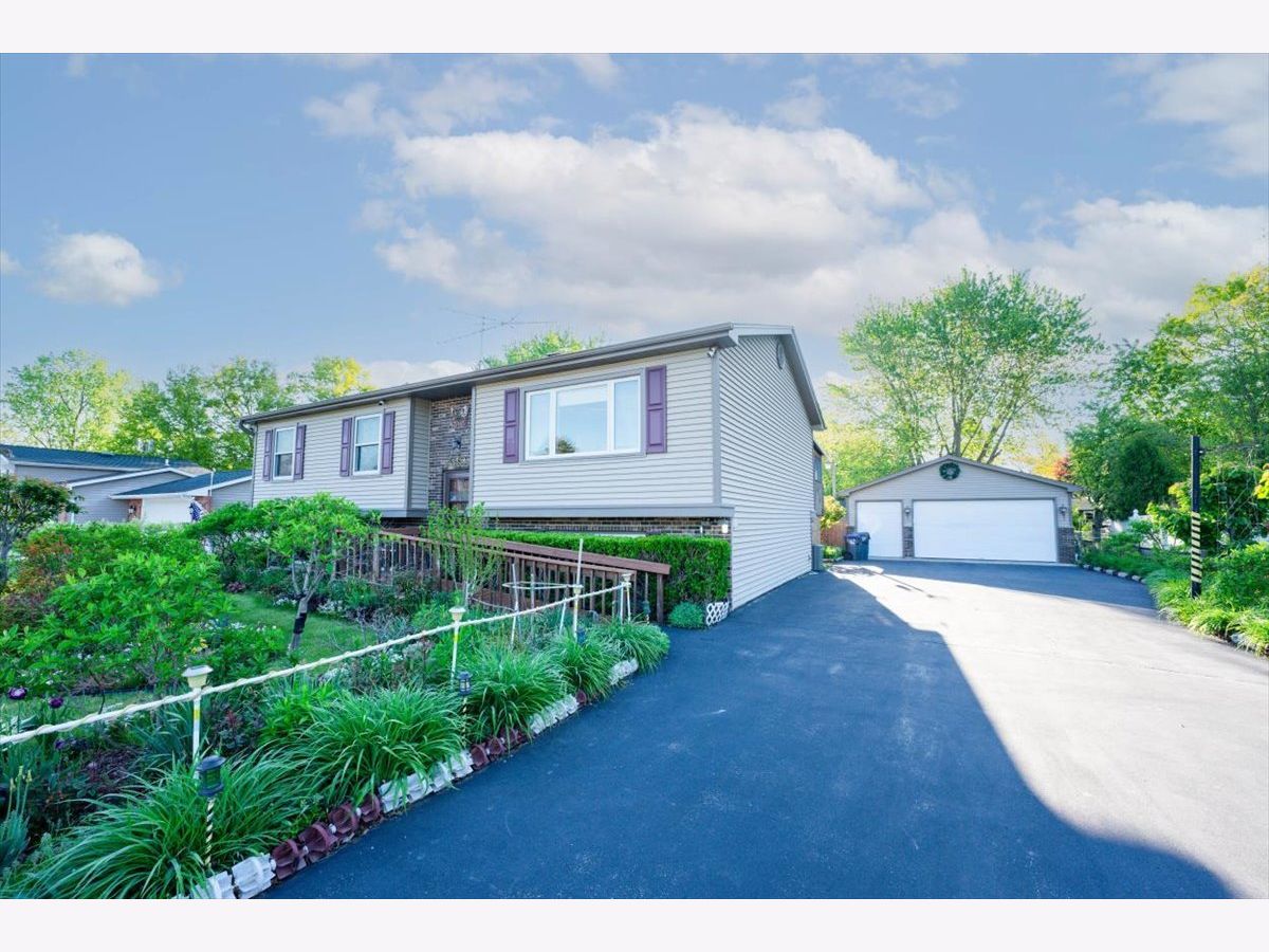  Sold Beach Park Illinois, 38059 Holdridge