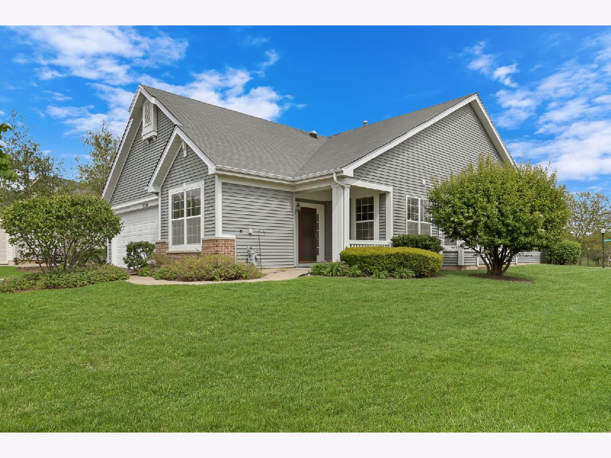  Sold Beach Park Illinois, 13244 Sheffield