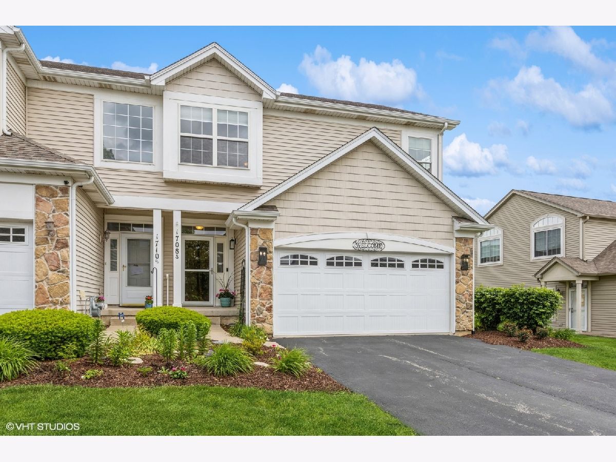 Homes & Townhomes & Condos Sold Kipling Estates Shorewood Illinois, 1708 Fieldstone