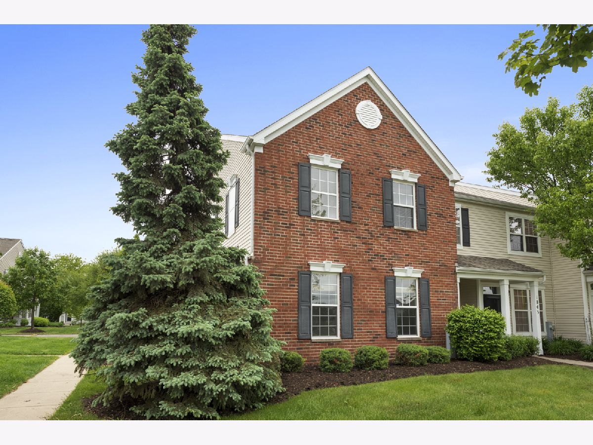 Homes & Townhomes Sold Sweetwater Woodstock Illinois, 1841 Havens