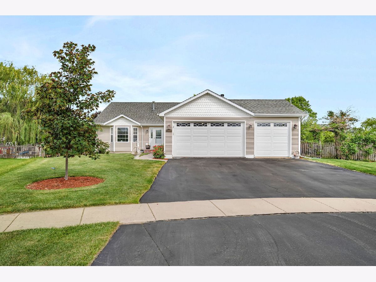 Homes & Townhomes Sold Hunters Crossing Channahon Illinois, 26138 Oak Ridge