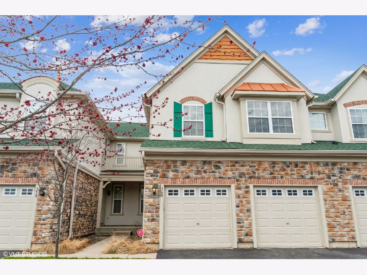 Townhomes Rented Bay Tree/greggs Landing Vernon Hills Illinois, 360 Bay Tree