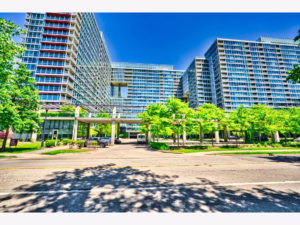 Condominiums Rented Optima Old Orchard Woods Skokie Illinois, 9725 Woods