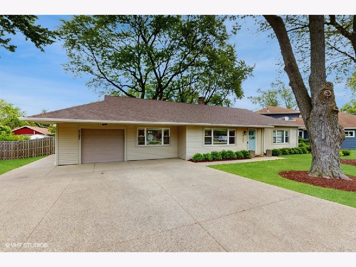  Sold La Grange Highlands Illinois, 5327 Willow Springs