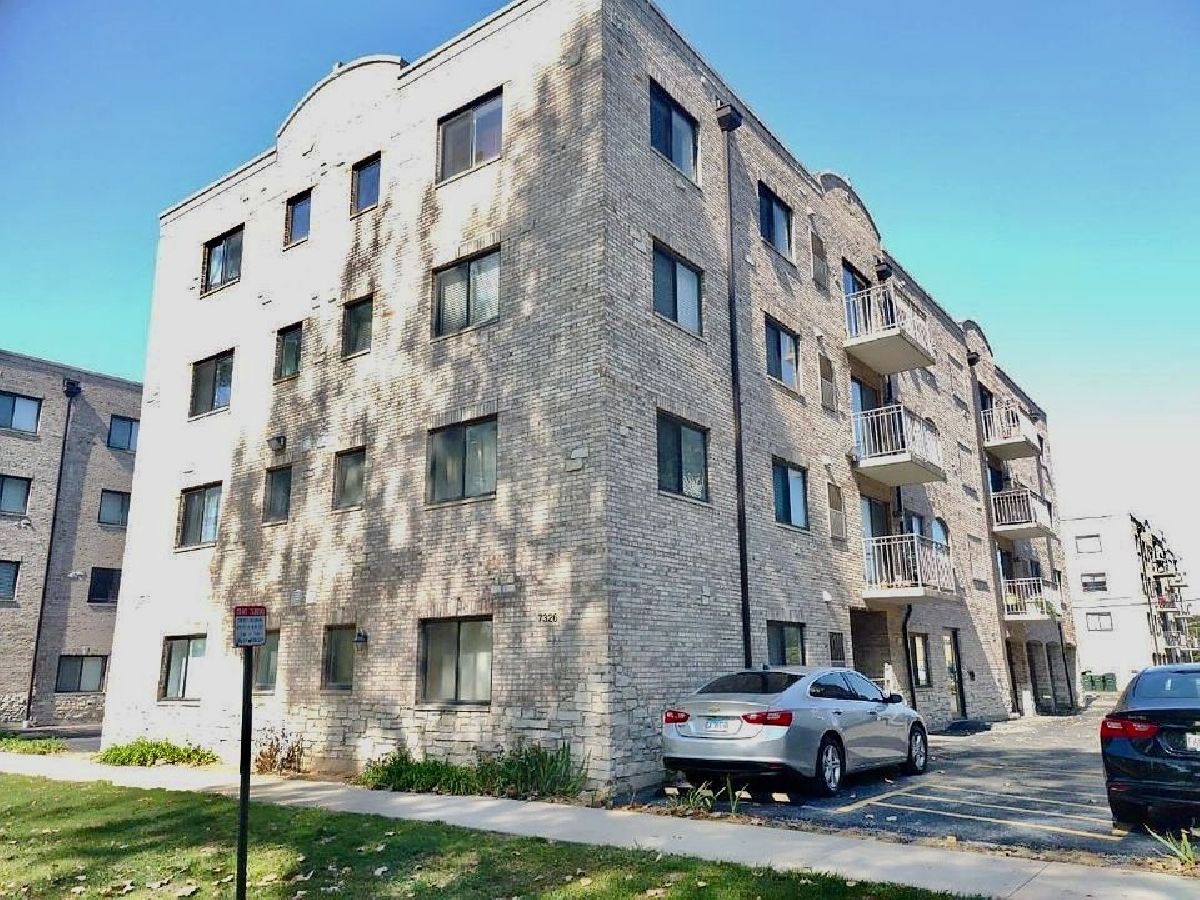  Rented Lyons Illinois, 7326 40th