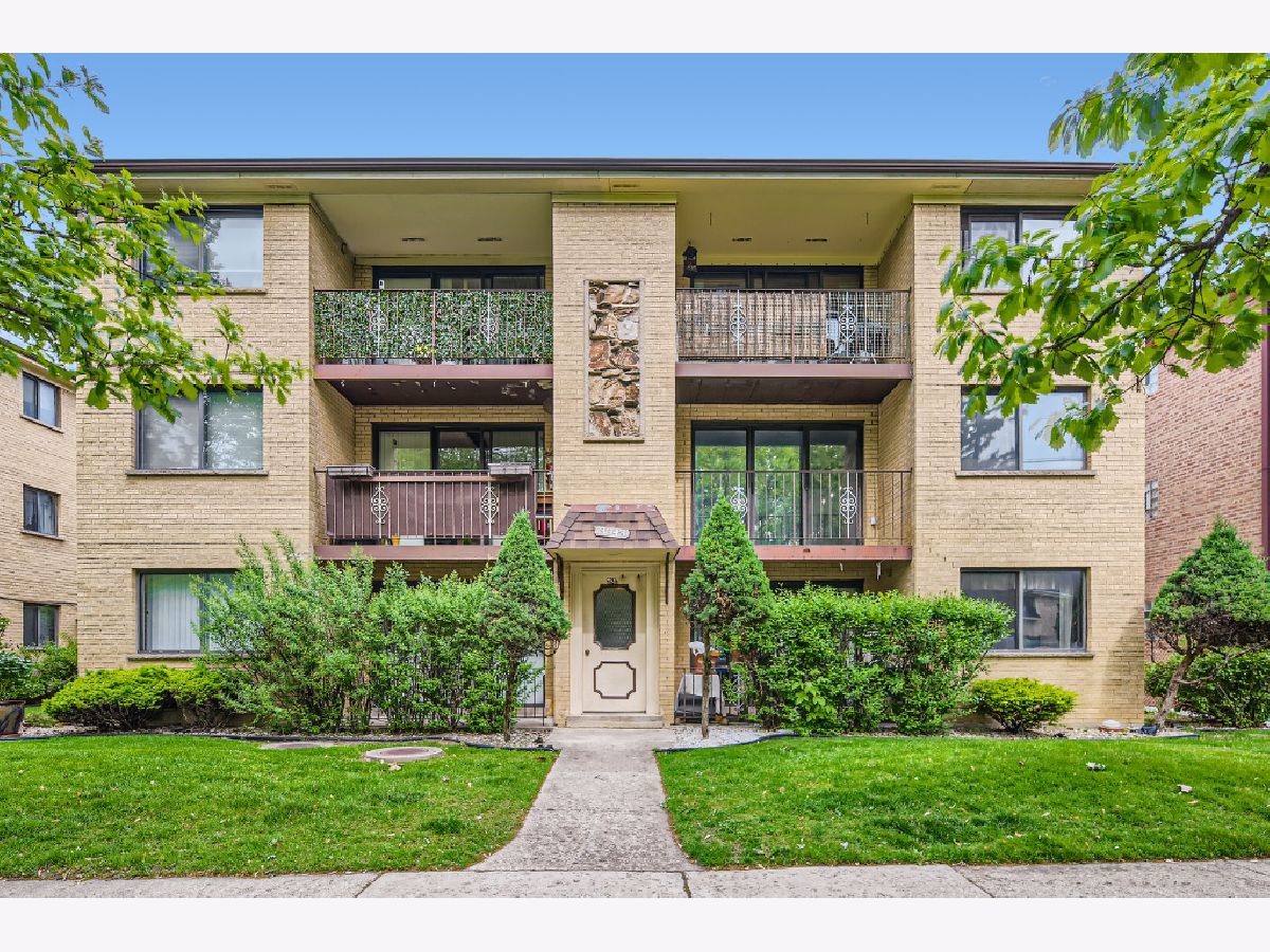 Sold Chicago Illinois, 3843 Narragansett
