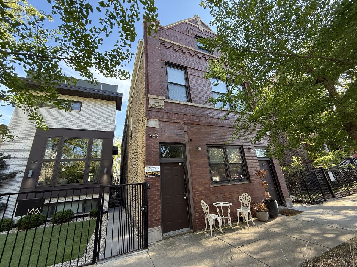  Sold Chicago Illinois, 1463 Huron
