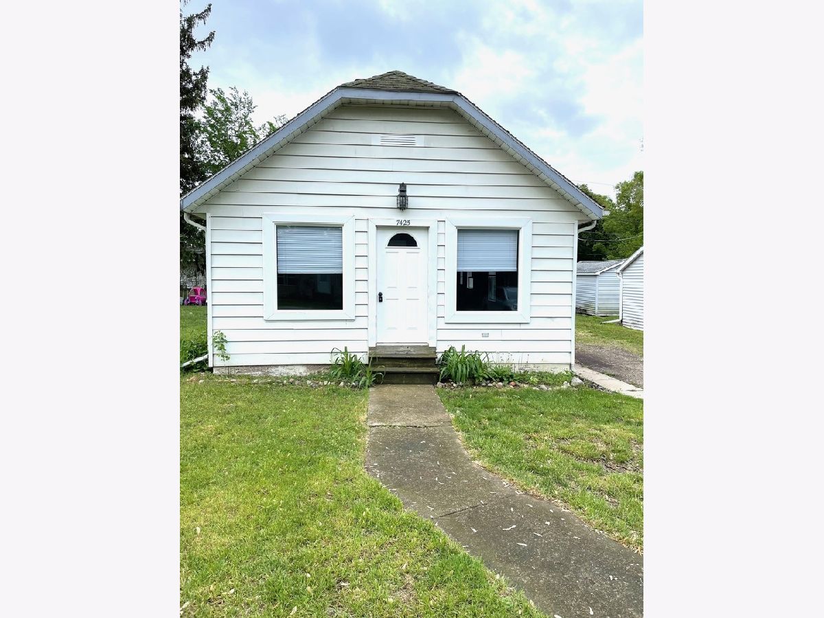  Rented Wonder Lake Illinois, 7425 Cedar
