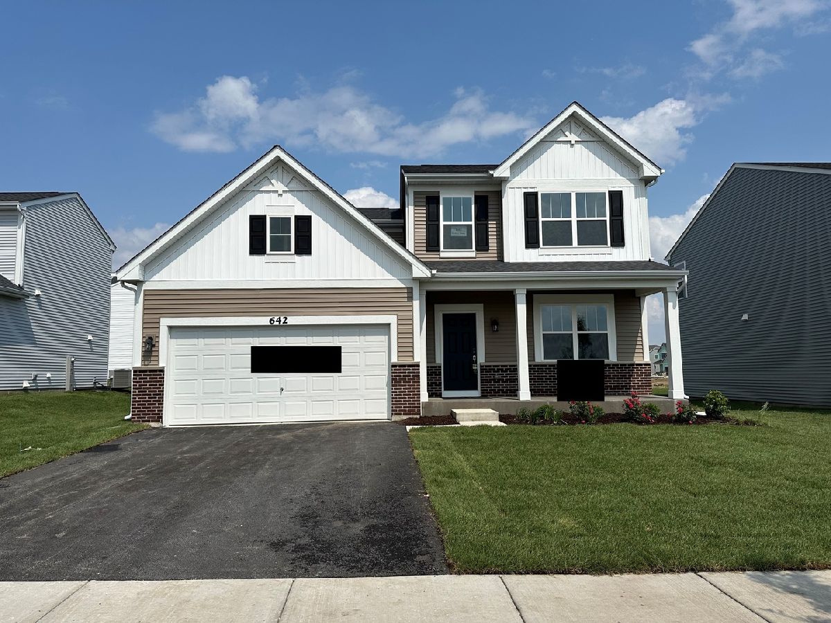 Homes Sold Piper Glen Oswego Illinois, 642 Henry