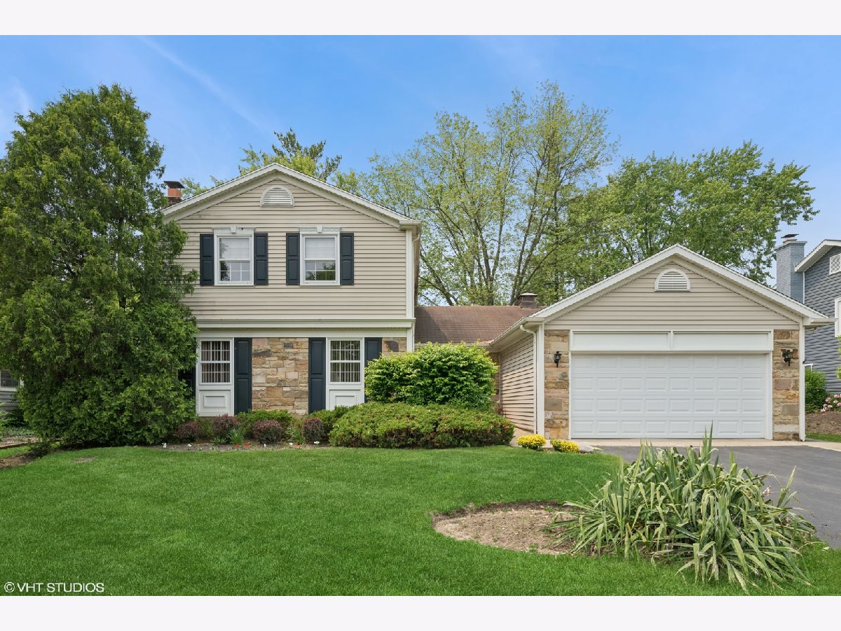 Homes Sold Strathmore Buffalo Grove Illinois, 651 Silver Rock